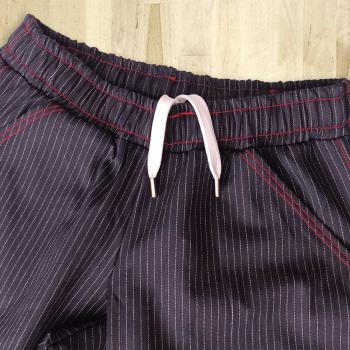 Baggy jeans gessati cuciture rosse | Streetwear & Dancewear