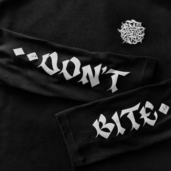 T-Shirt Nera a maniche lunghe Don't Bite | Breaking Clothing