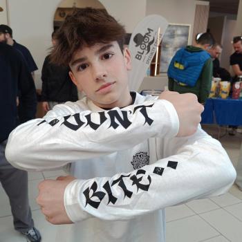 T-Shirt Bianca a maniche lunghe Don't Bite | Breaking Clothing