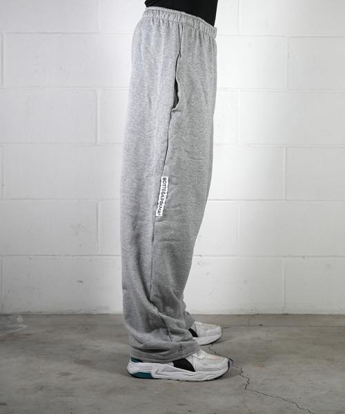 Sweatshirt Grey pants V2