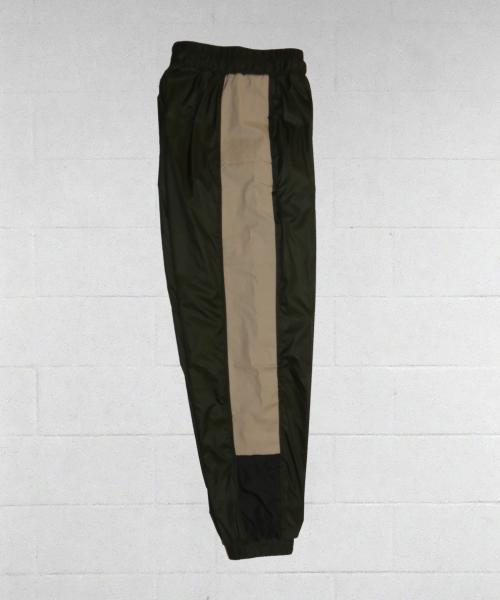 Black & Beige Stripe Green Spin Pants 